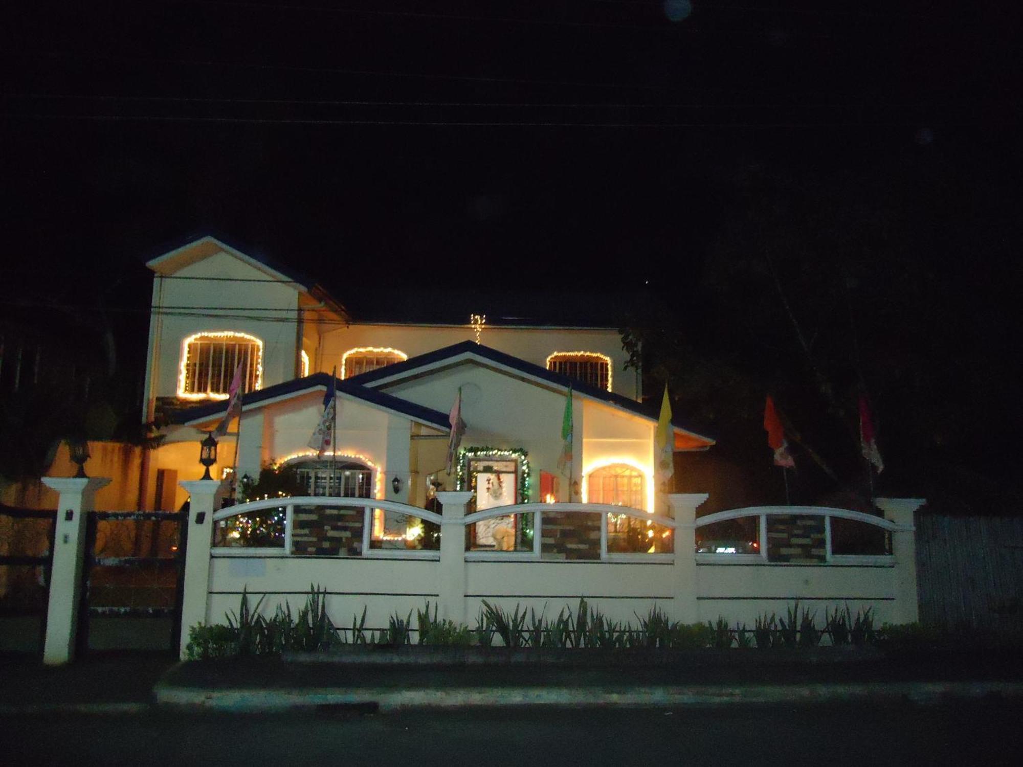 Donsol Aguluz Homestay Ngoại thất bức ảnh