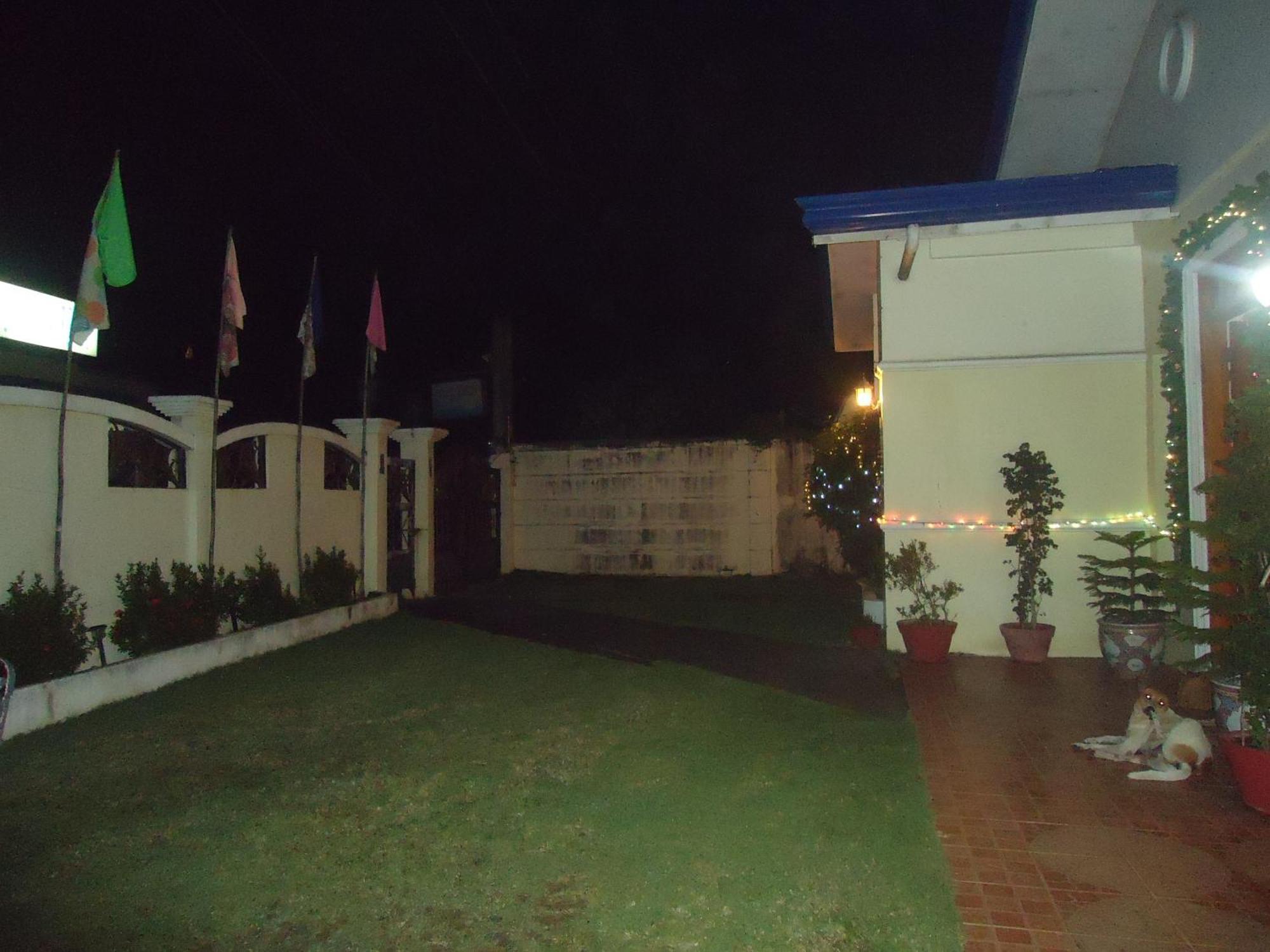 Donsol Aguluz Homestay Ngoại thất bức ảnh